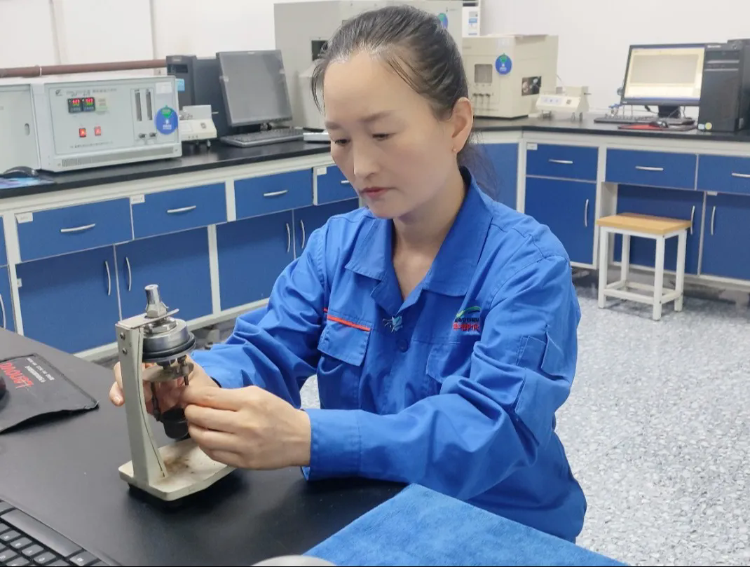 1755313389557208.png 2.webp.png